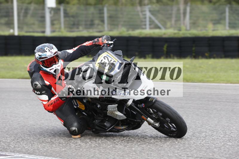 /53 16.09.2025 Track Day Domi Aegerter ADR/Gruppe gruen/52